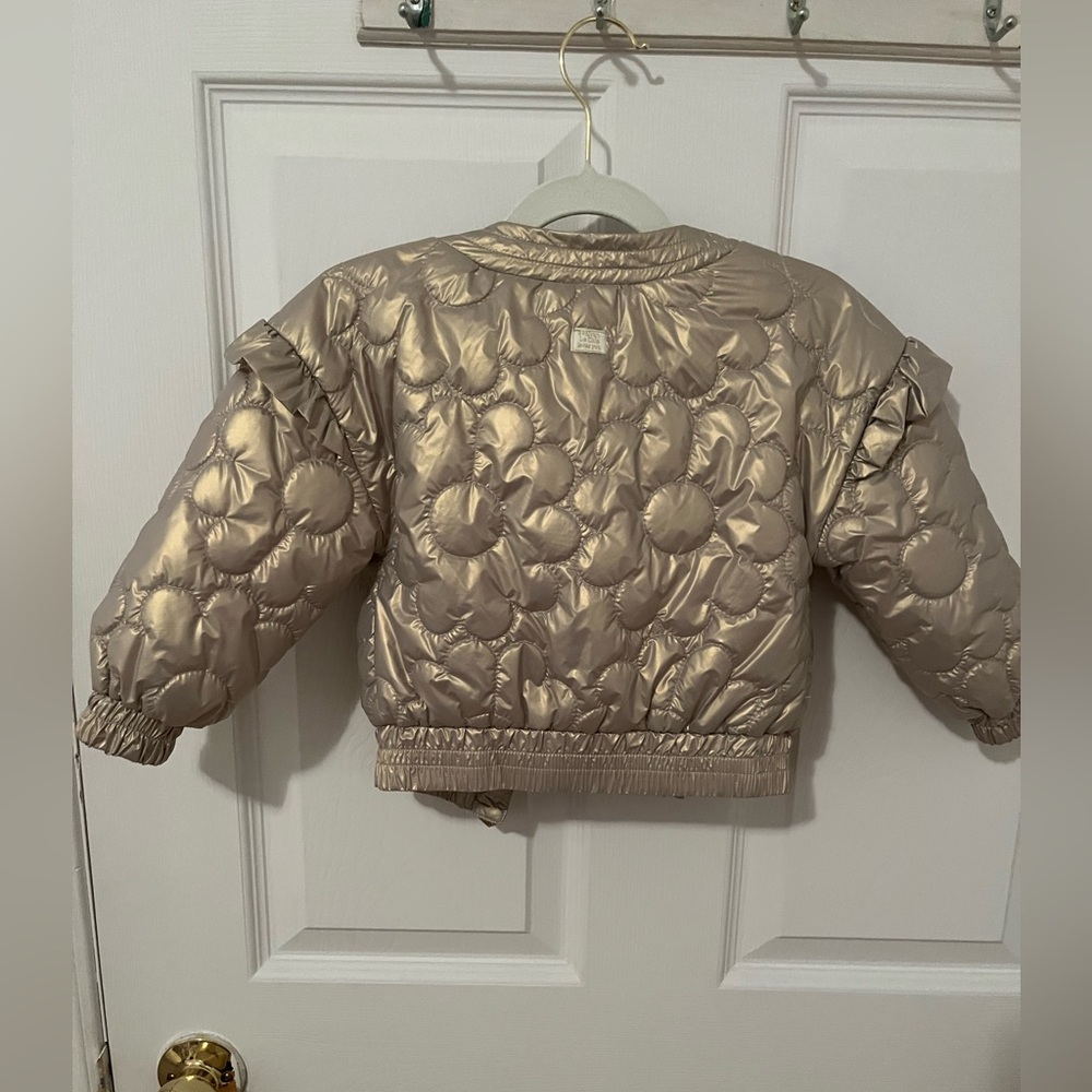 NWOT Chic Gold Puffer Jacket - Picture 5 of 5